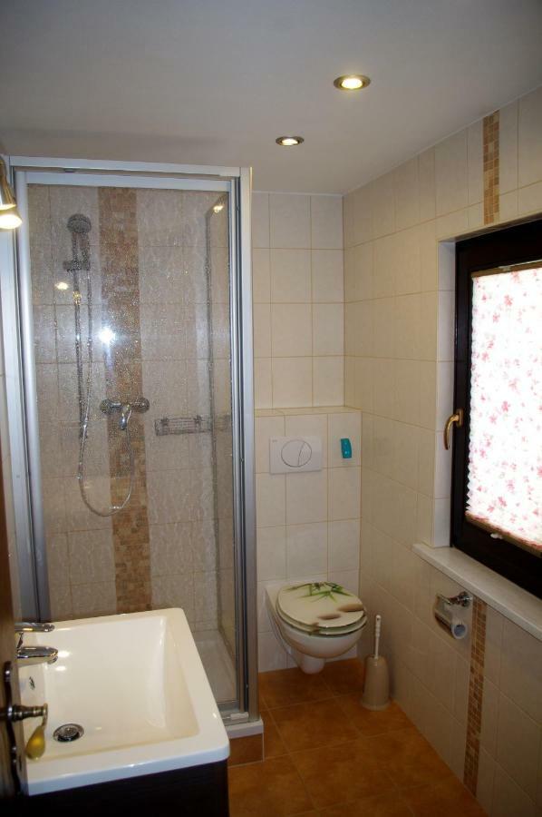 Ferienhaus Und Ferienwohnung Buettner Rathmannsdorf Esterno foto